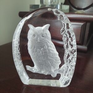 Wedgewood art crystal owl
